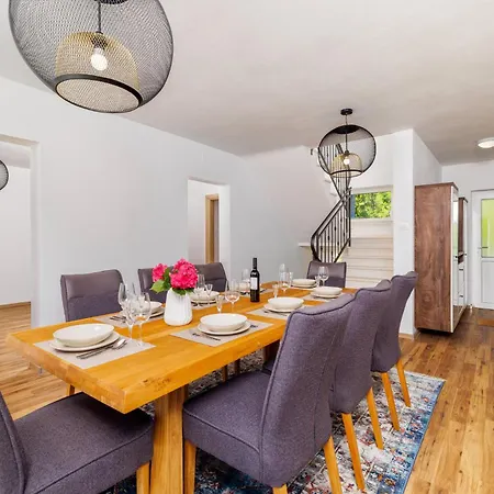 بيت للعطل Kelava Tribalj (Primorsko-Goranska)