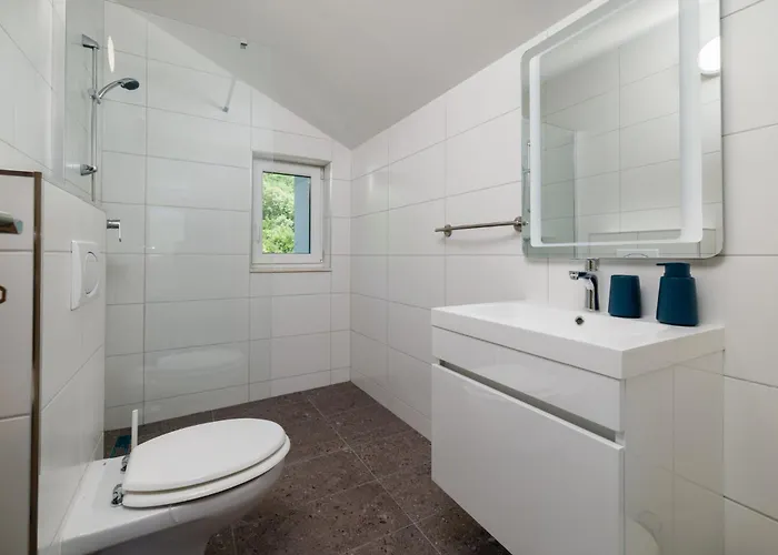 Kelava Holiday home *