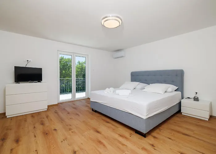 Holiday home Kelava Tribalj (Primorsko-Goranska)